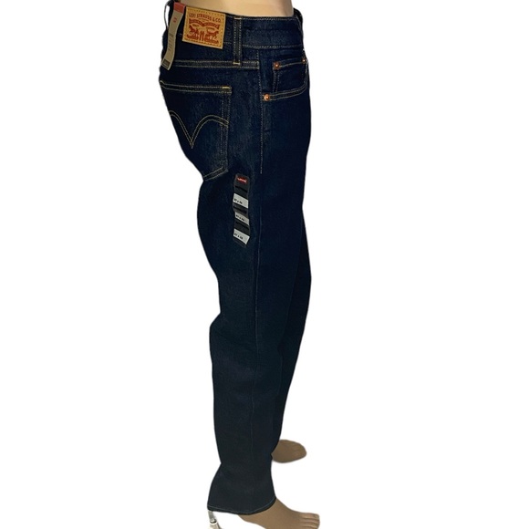 Levi's Women's Boyfriend Dark Wash Mid-Rise Tapered Leg Jeans Size 27 x 32 NWT - Picture 3 of 6